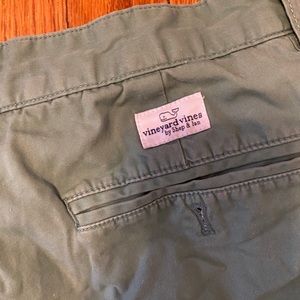 Men’s vineyard vine shorts
